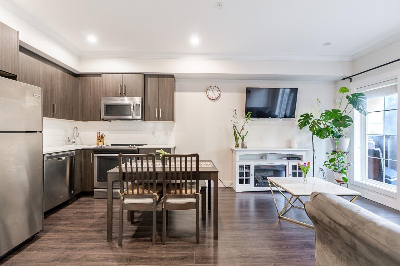 7 7247 140 Street, Surrey, British Columbia  V3W 1K8 - Photo 4 - R3081088