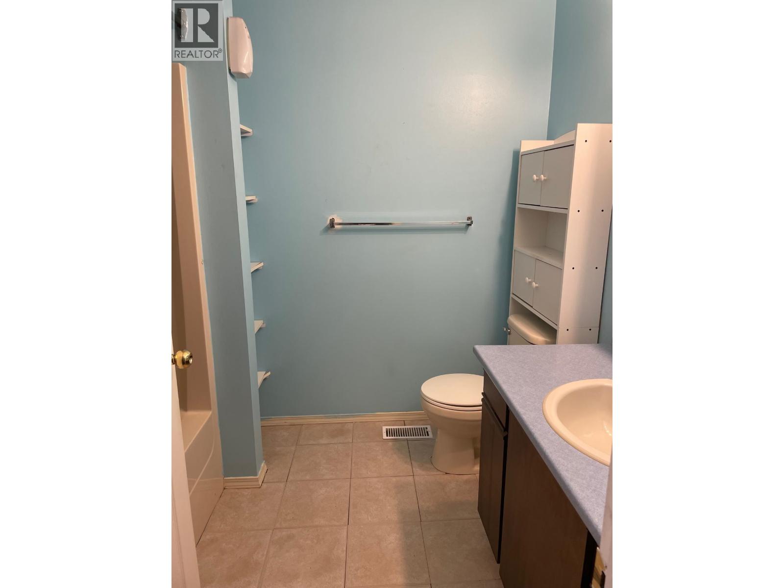 4620 Boundary Road, Fort Nelson, British Columbia  V0C 1R0 - Photo 17 - R3081037