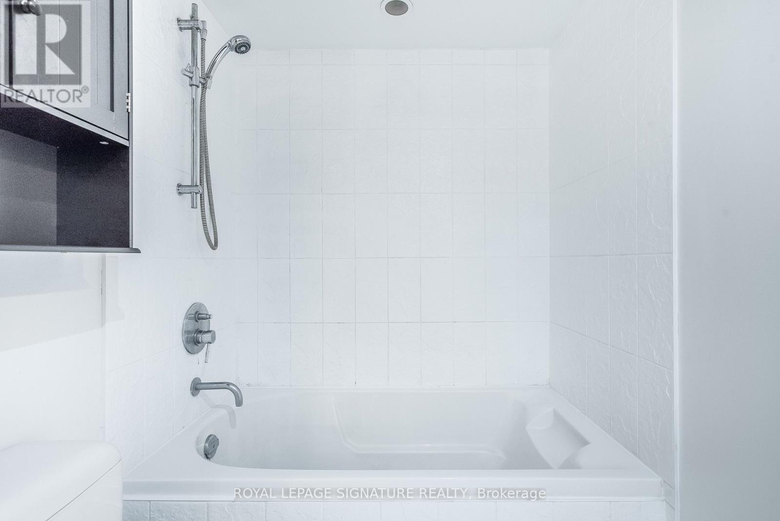 105 - 55 Stewart Street, Toronto, Ontario  M5V 2V1 - Photo 24 - C12717878