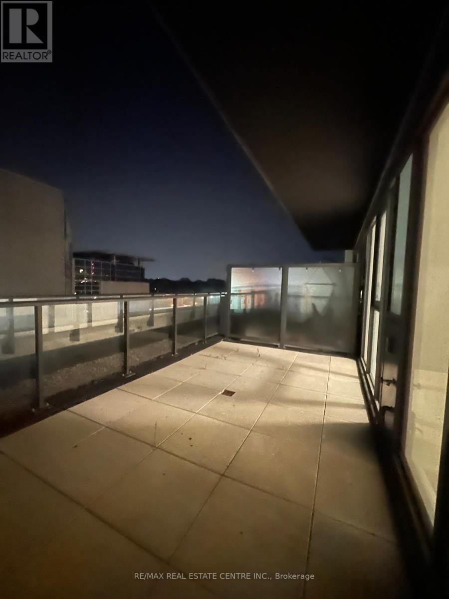 526 - 5 Defries Street, Toronto, Ontario  M5A 0W7 - Photo 3 - C12717892