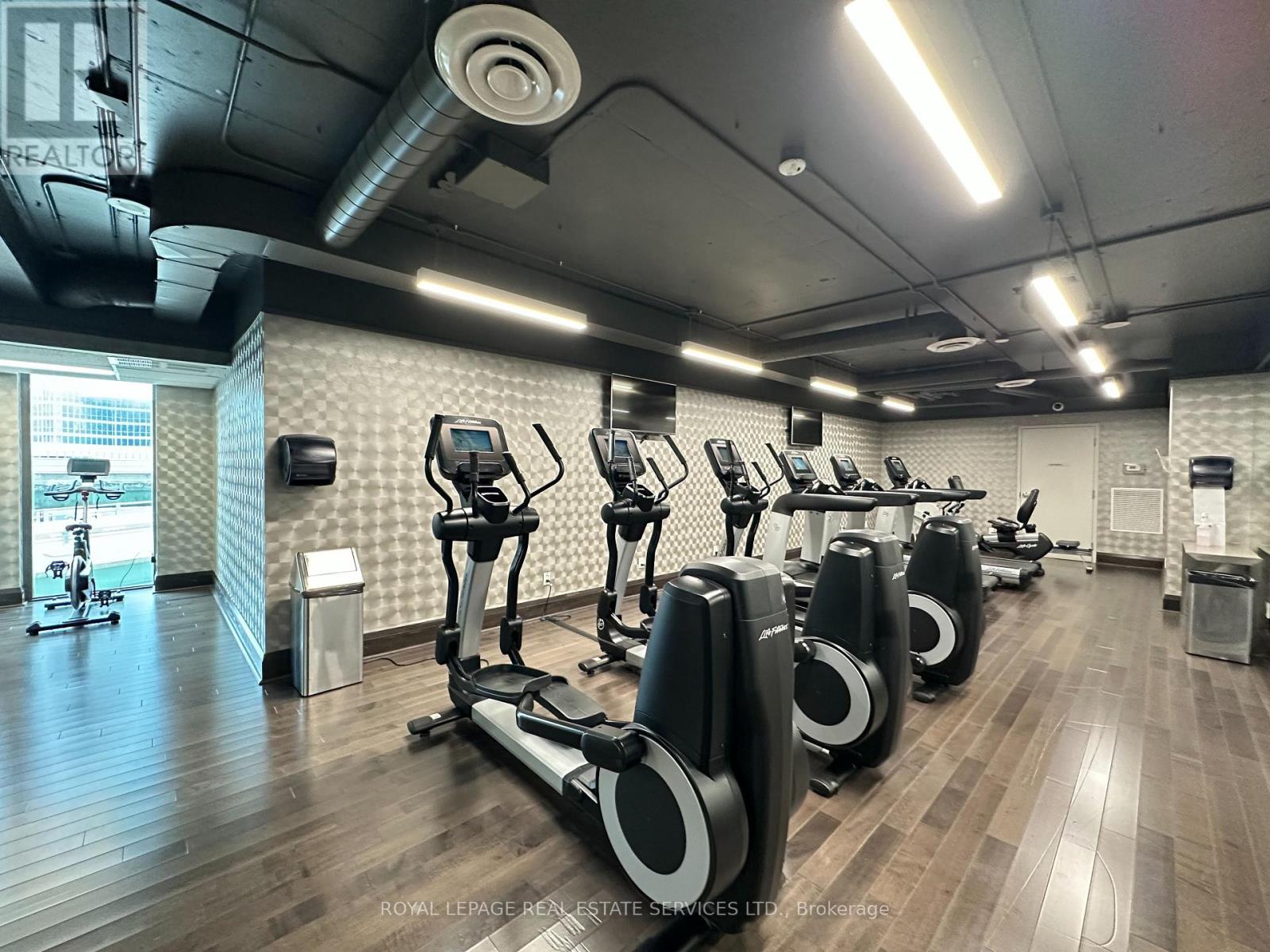 511 - 19 Grand Trunk Crescent, Toronto, Ontario  M5J 3A3 - Photo 8 - C12717980