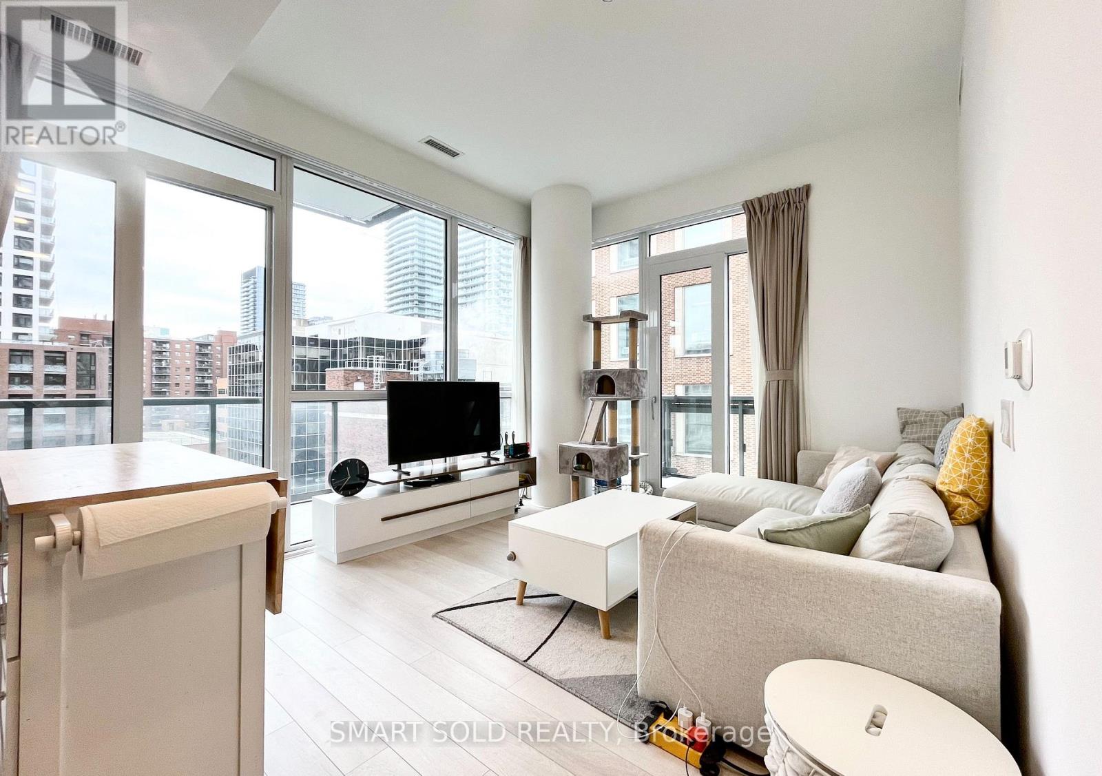 503 - 39 ROEHAMPTON AVENUE, Toronto, Ontario