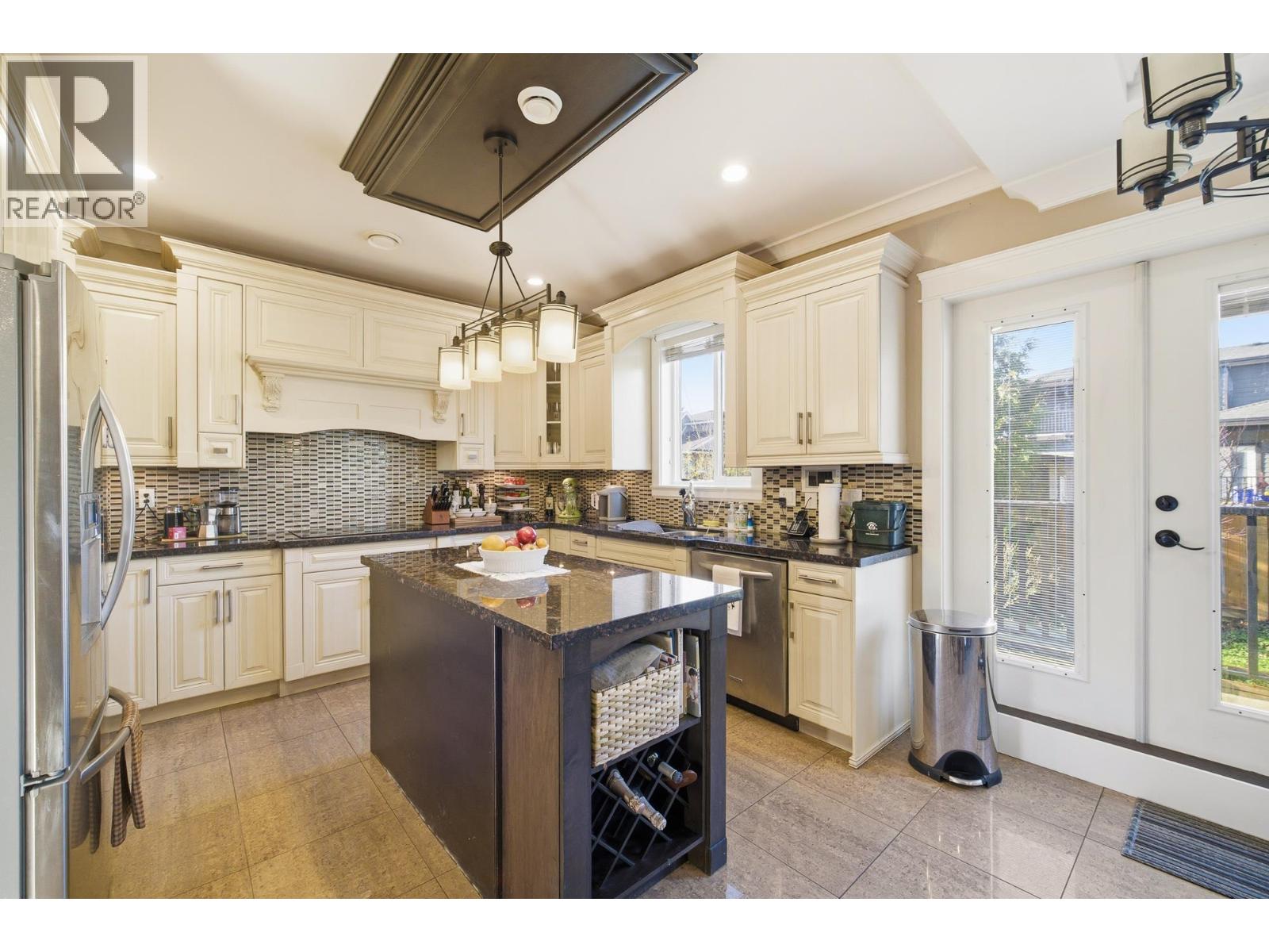 3741 Dundonald Avenue, Burnaby, British Columbia  V5G 3N6 - Photo 9 - R3081633