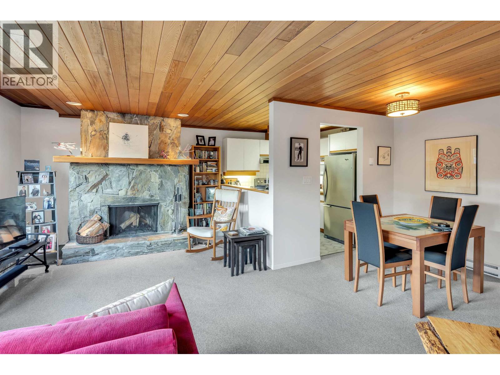 109 6117 Eagle Drive, Whistler, British Columbia  V8E 0E1 - Photo 8 - R3074931