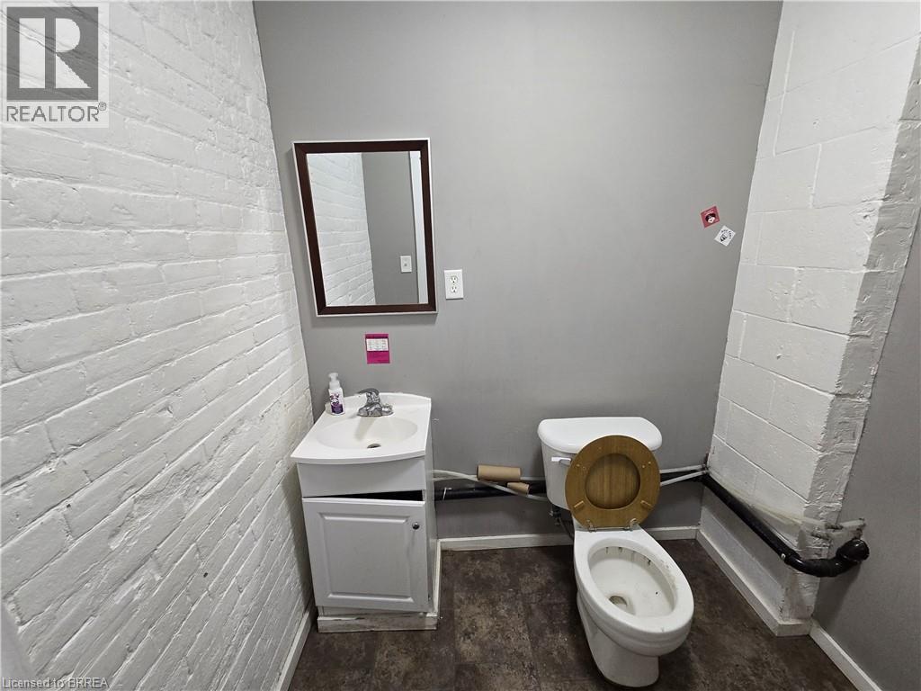 323 Colborne Street Unit# 2, Brantford, Ontario  N3S 3N1 - Photo 10 - 40795129