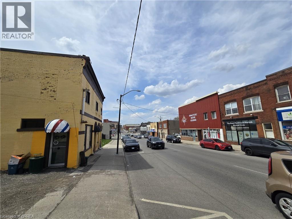 323 Colborne Street Unit# 2, Brantford, Ontario  N3S 3N1 - Photo 3 - 40795129