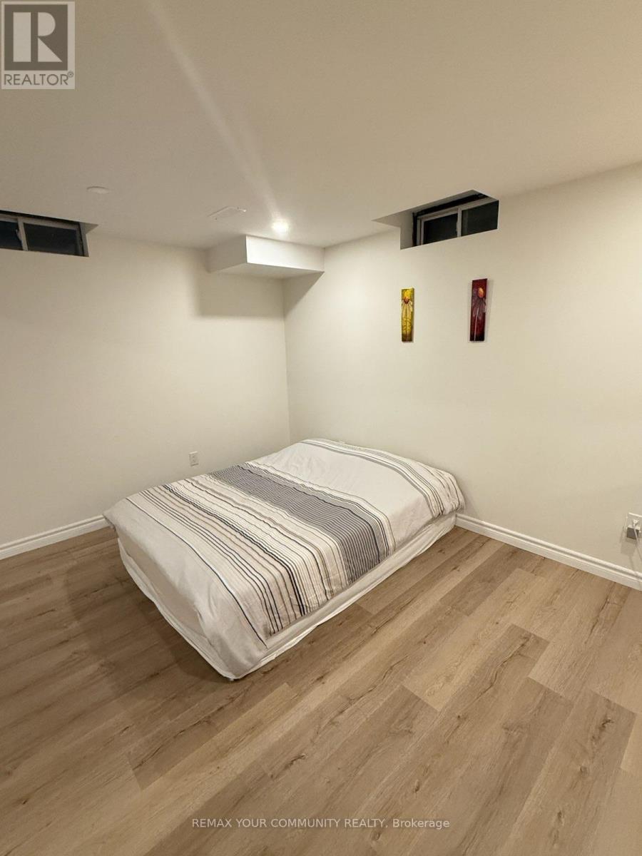 Room - 31 Kaitlin Drive, Richmond Hill, Ontario  L4E 3W6 - Photo 2 - N12717866