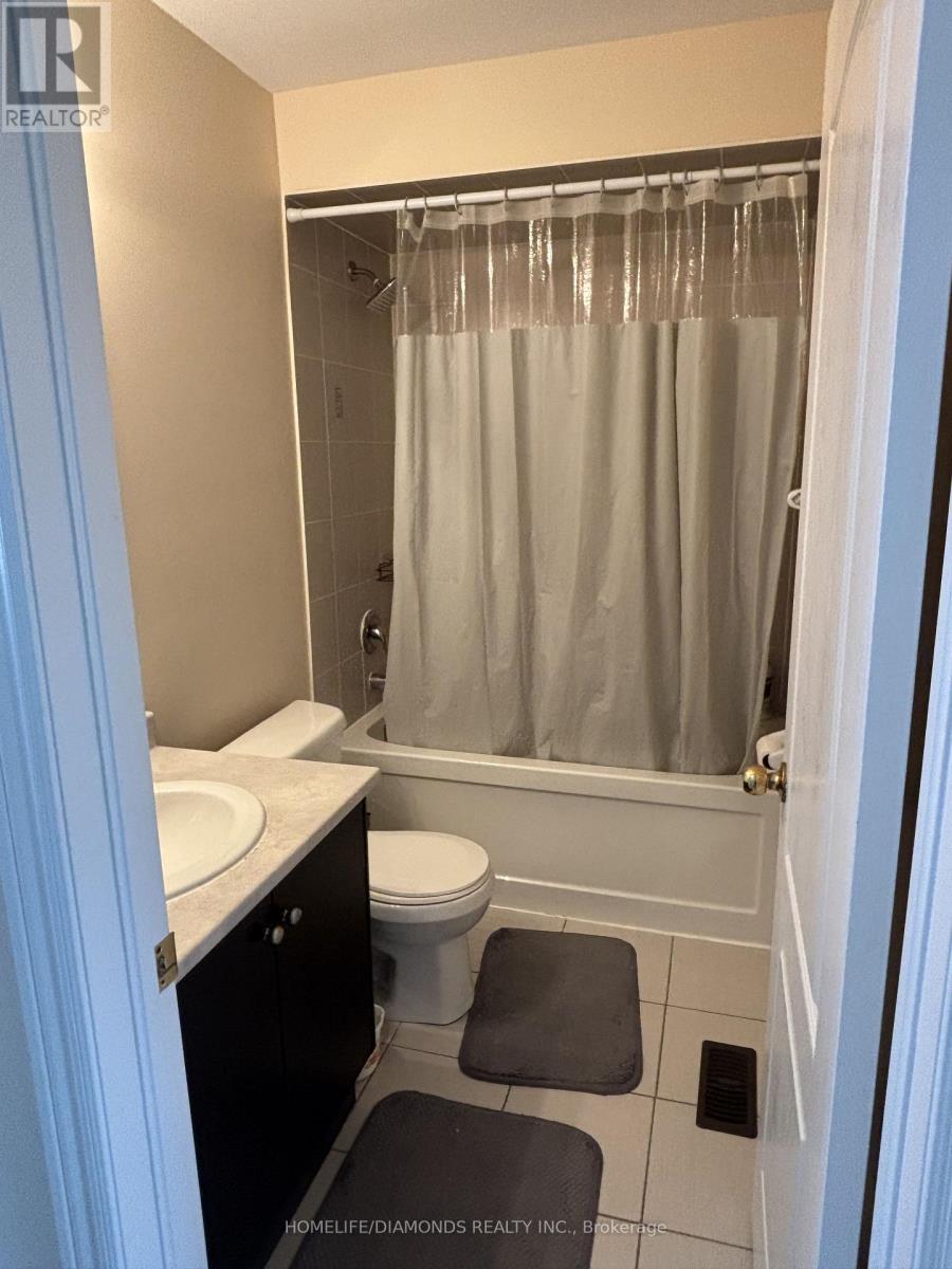 118 Sea Drifter Crescent, Brampton, Ontario  L6P 2S1 - Photo 14 - W12717900