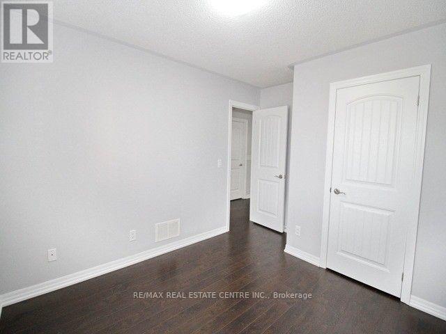 38 Whitmer Street, Milton (Sc Scott), Ontario  L9T 0R5 - Photo 18 - W12717938