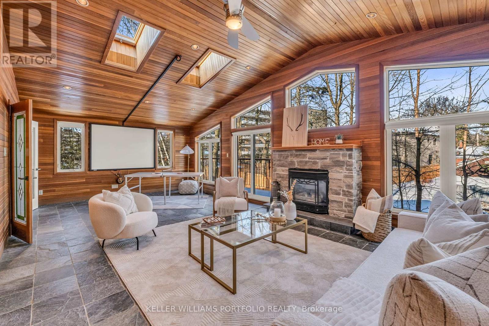 200 Lake Promenade, Toronto, Ontario  M8W 1A8 - Photo 19 - W12717940