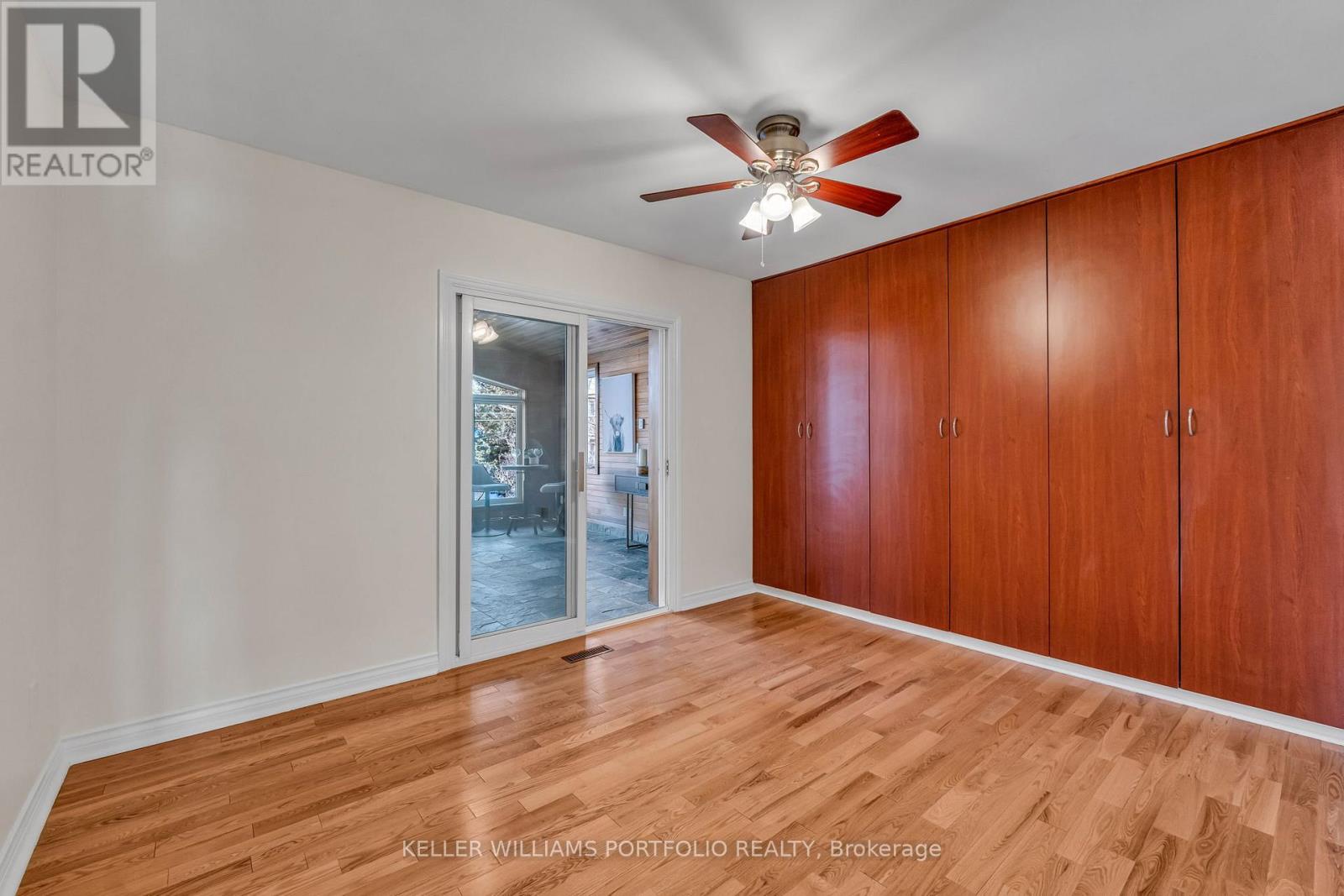 200 Lake Promenade, Toronto, Ontario  M8W 1A8 - Photo 26 - W12717940