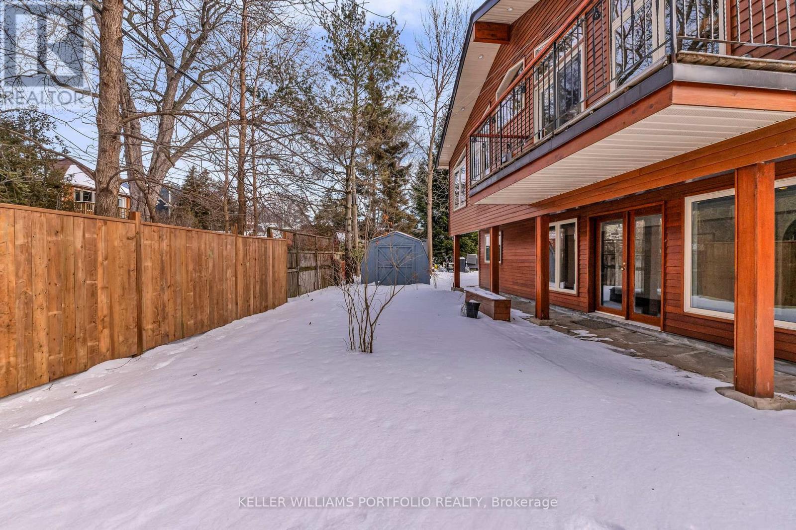 200 Lake Promenade, Toronto, Ontario  M8W 1A8 - Photo 43 - W12717940