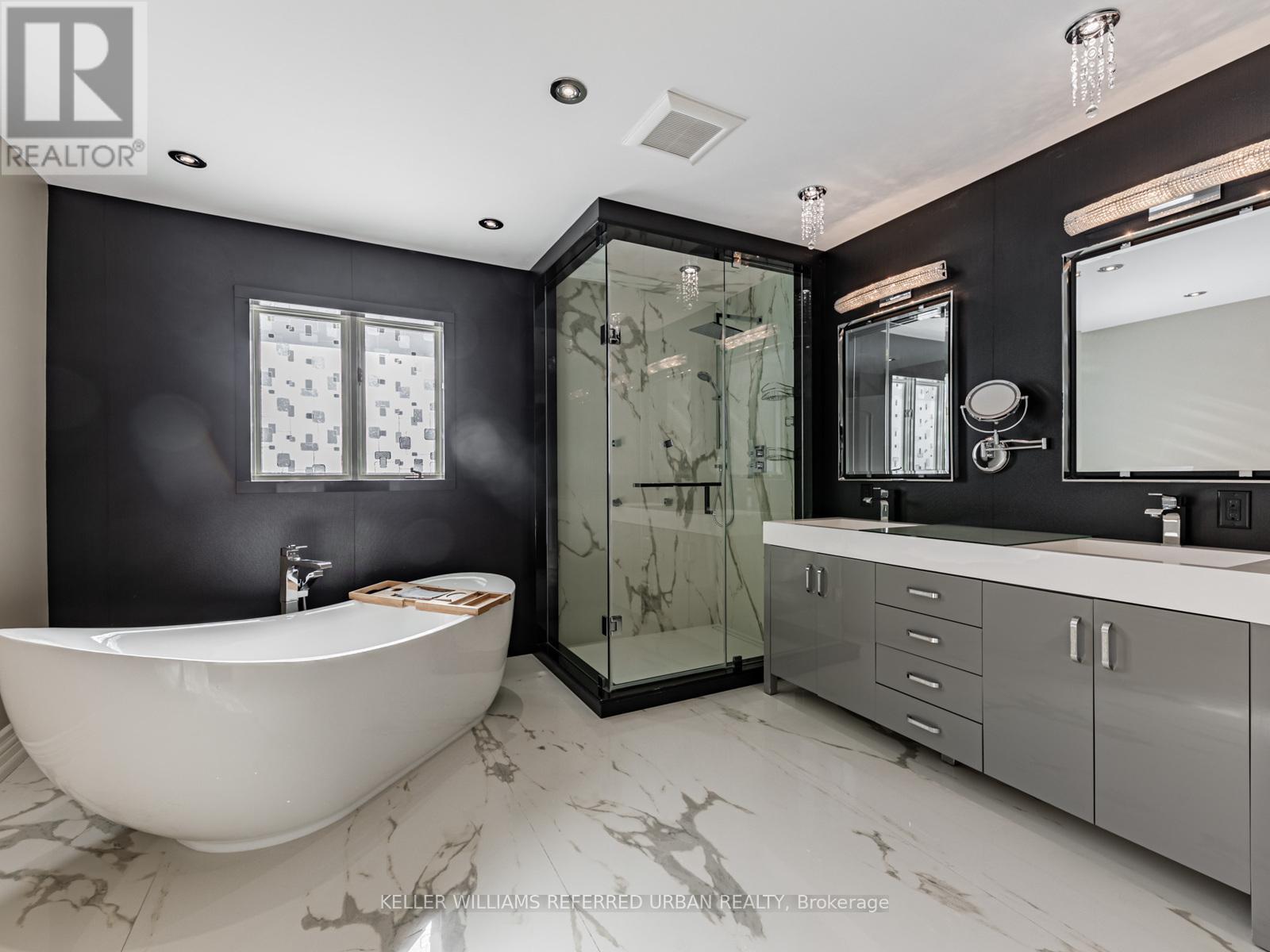 33 Redberry Parkway, Toronto, Ontario  M6L 2J7 - Photo 29 - W12717970