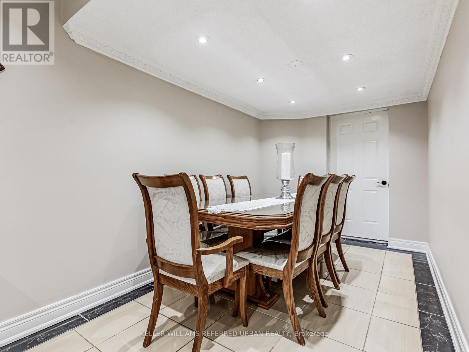 33 Redberry Parkway, Toronto, Ontario  M6L 2J7 - Photo 34 - W12717970