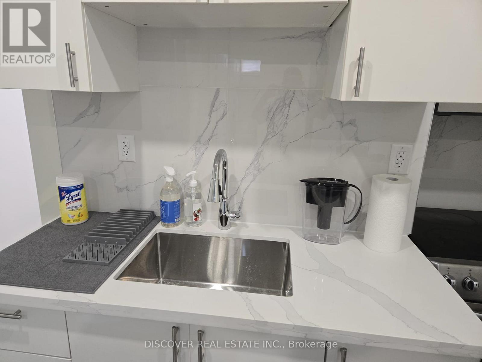 Room - 963 Hampton Crescent, Mississauga, Ontario  L5G 4G7 - Photo 15 - W12718026