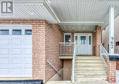 Room - 963 Hampton Crescent, Mississauga, Ontario  L5G 4G7 - Photo 47 - W12718026