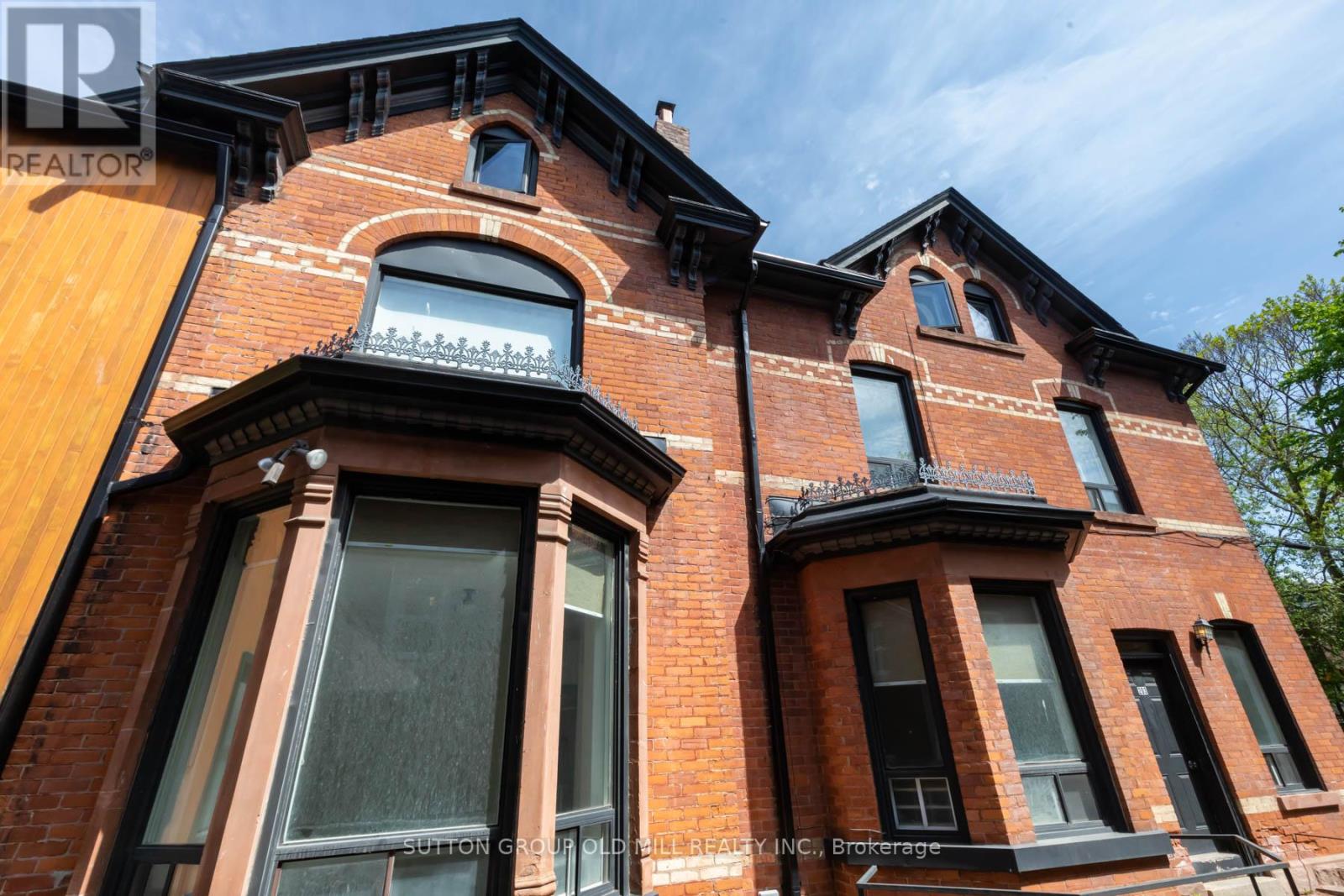 202 - 133 Dunn Avenue, Toronto, Ontario  M6K 2R8 - Photo 3 - W12718034