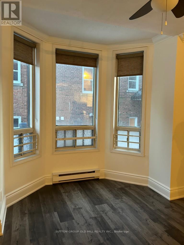 202 - 133 Dunn Avenue, Toronto, Ontario  M6K 2R8 - Photo 6 - W12718034