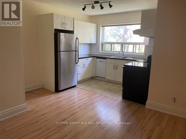 402 - 133 Dunn Avenue, Toronto, Ontario  M6K 2R8 - Photo 13 - W12718036