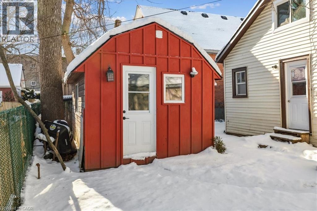 8 Tasker Street, St. Catharines, Ontario  L2R 3Z8 - Photo 31 - 40800029