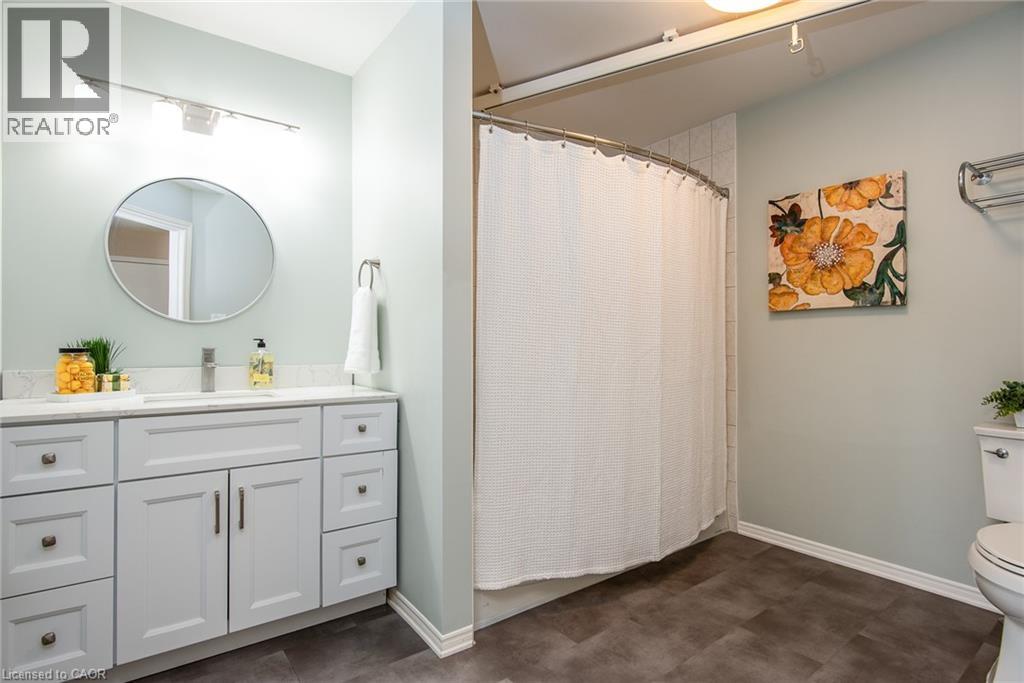 216 Northlake Drive, Waterloo, Ontario  N2V 1A8 - Photo 27 - 40799869