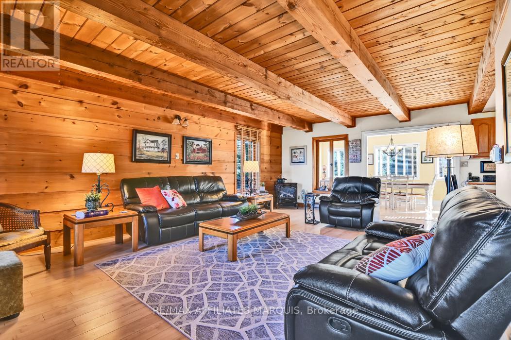 81 Trotters Lane, Rideau Lakes, Ontario  K0G 1X0 - Photo 4 - X12403044