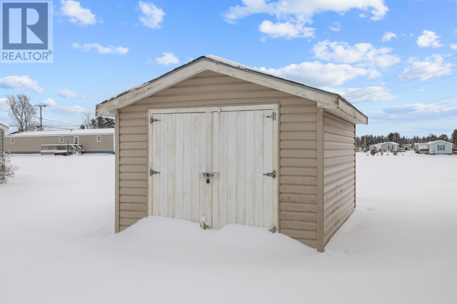 23 Brandan Carter Avenue, Summerside, Prince Edward Island  C1N 0B6 - Photo 3 - 202601269