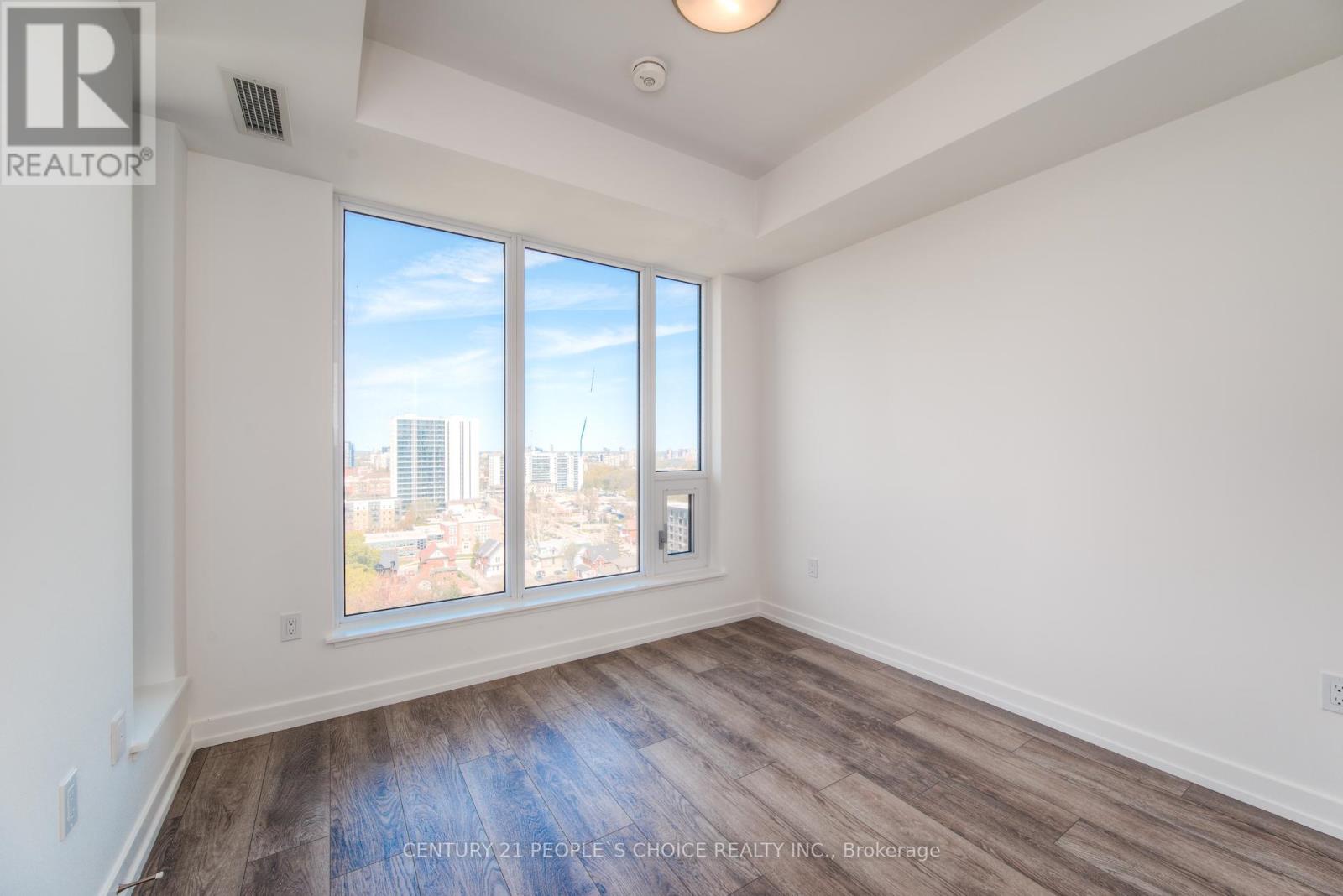 1610 - 15 Wellington Street S, Kitchener, Ontario  N2G 2E4 - Photo 19 - X12717890