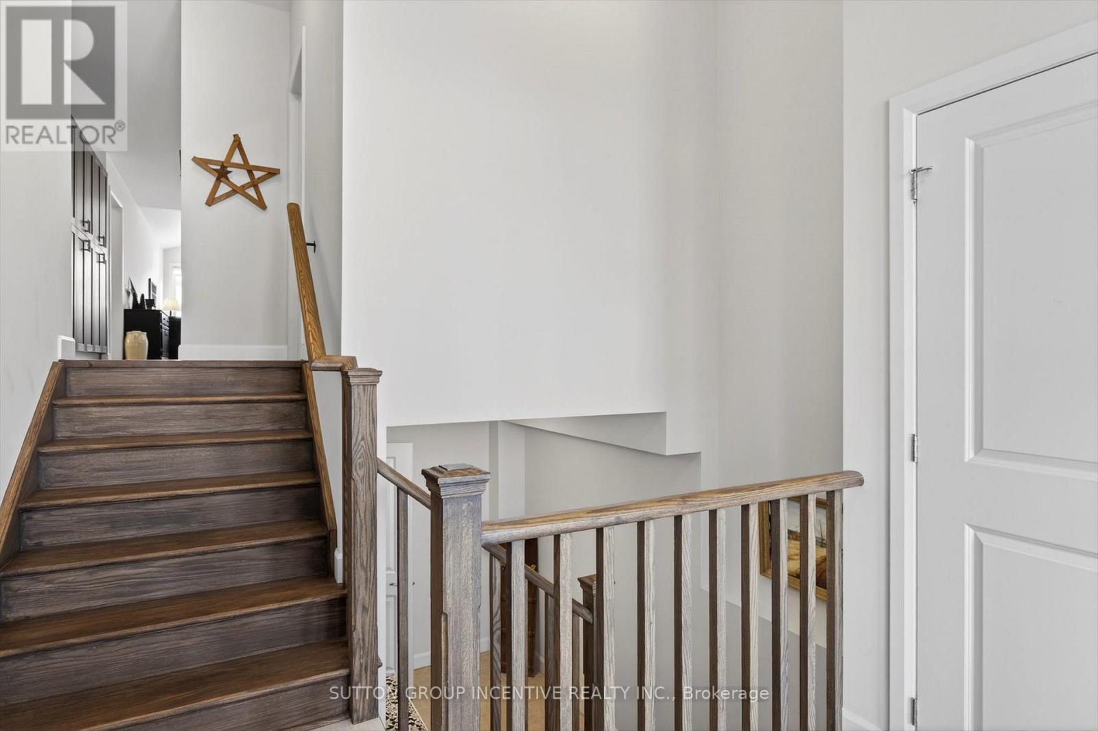 670 Lemay Grove, Peterborough, Ontario  K9K 0G9 - Photo 4 - X12717966