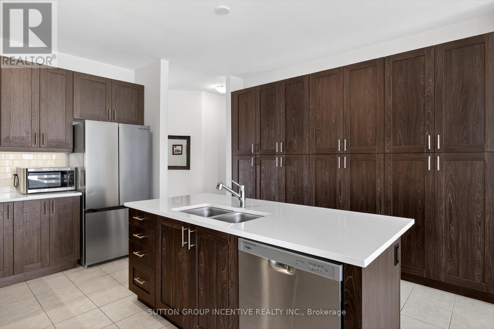 670 Lemay Grove, Peterborough, Ontario  K9K 0G9 - Photo 9 - X12717966