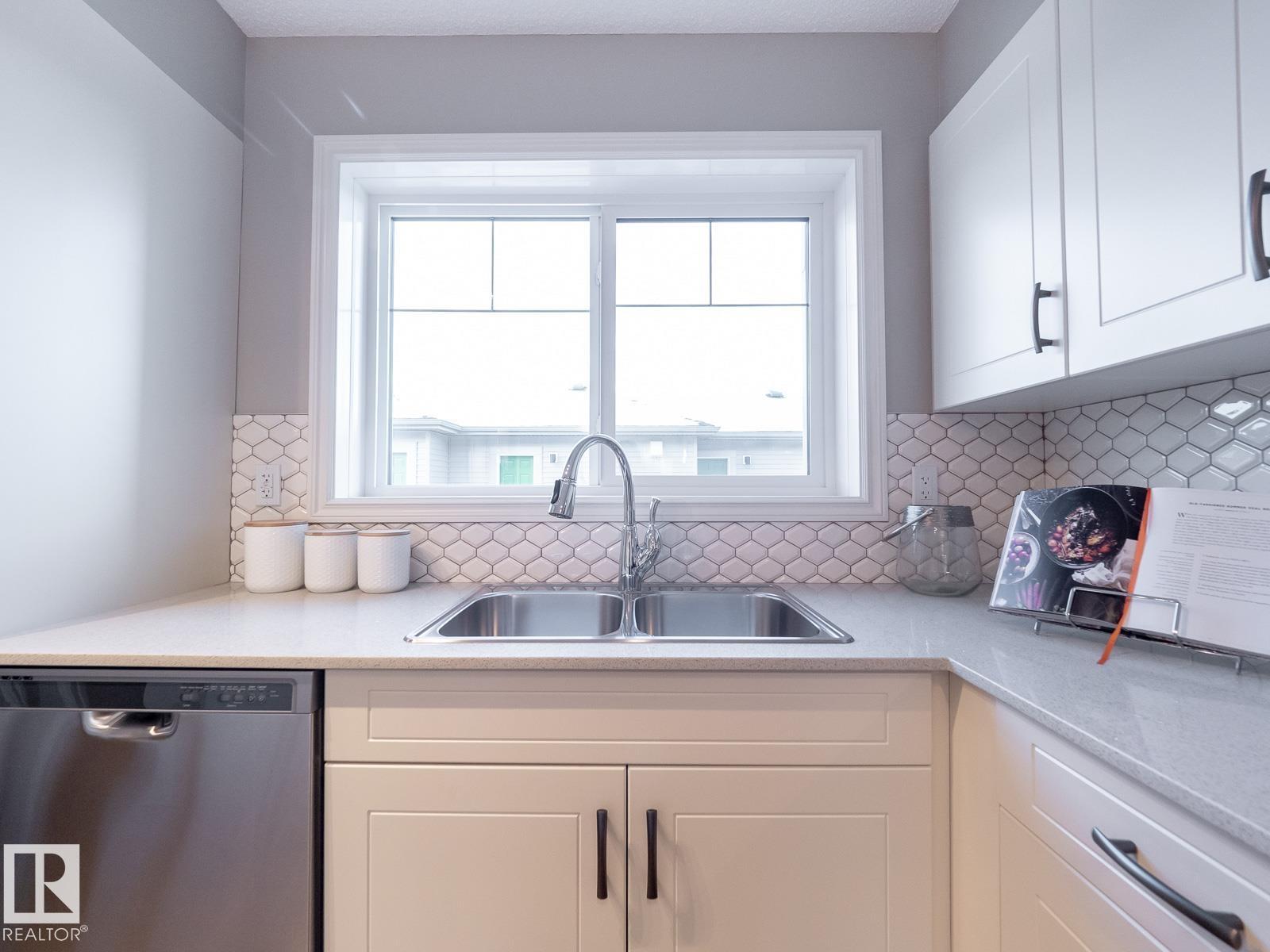 50 Brougham Dr, Ardrossan, Alberta  T8E 0B8 - Photo 12 - E4470663