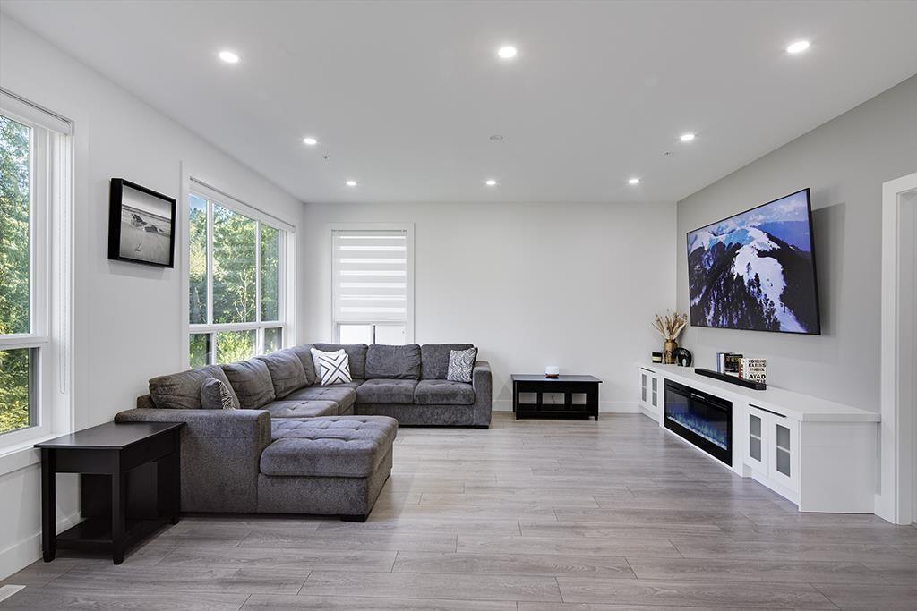 36725 Carl Creek Crescent, Abbotsford, British Columbia  V3G 0H4 - Photo 6 - R3080900