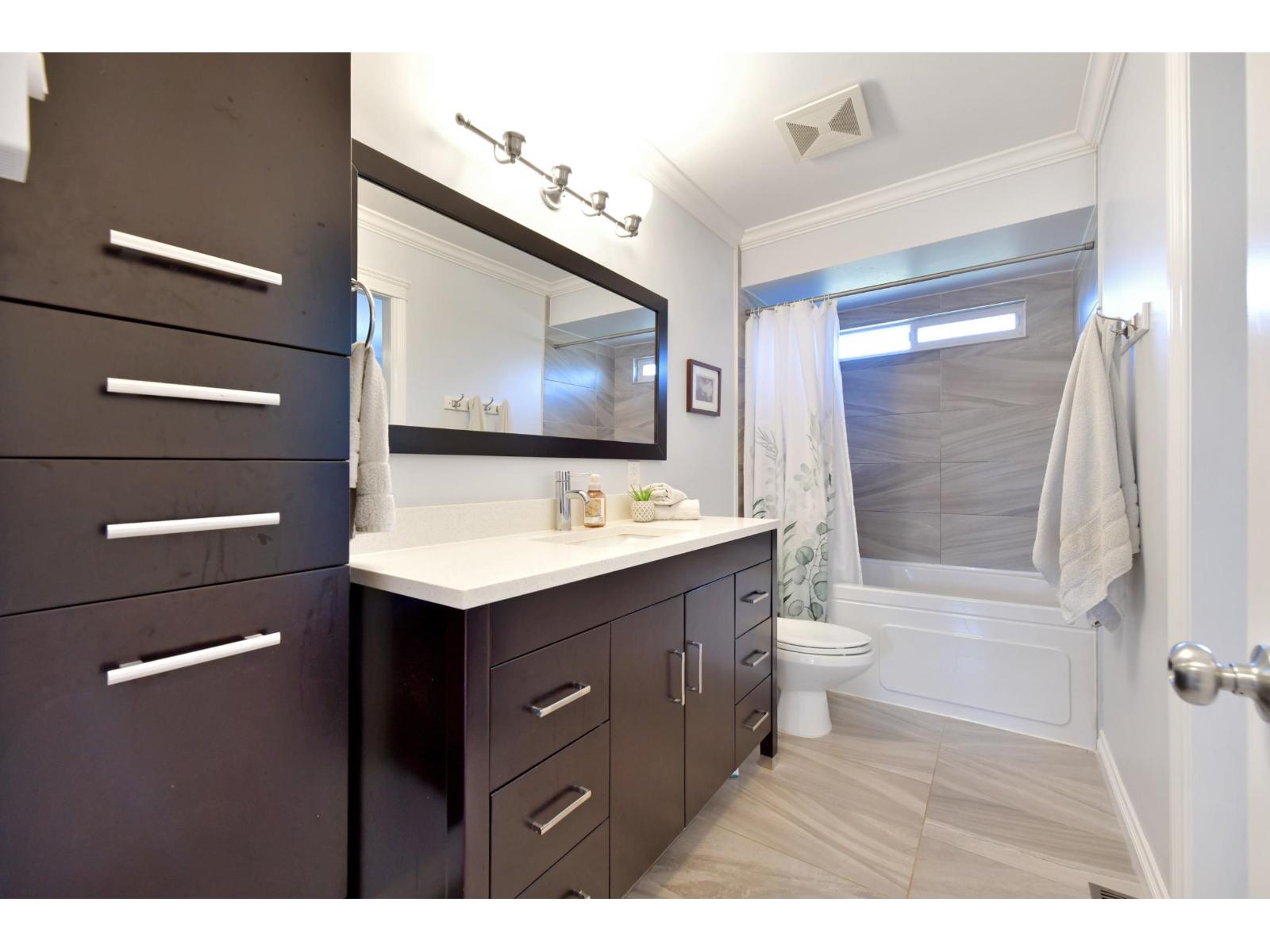 2363 Wakefield Court, Langley, British Columbia  V2Y 1E4 - Photo 14 - R3081561