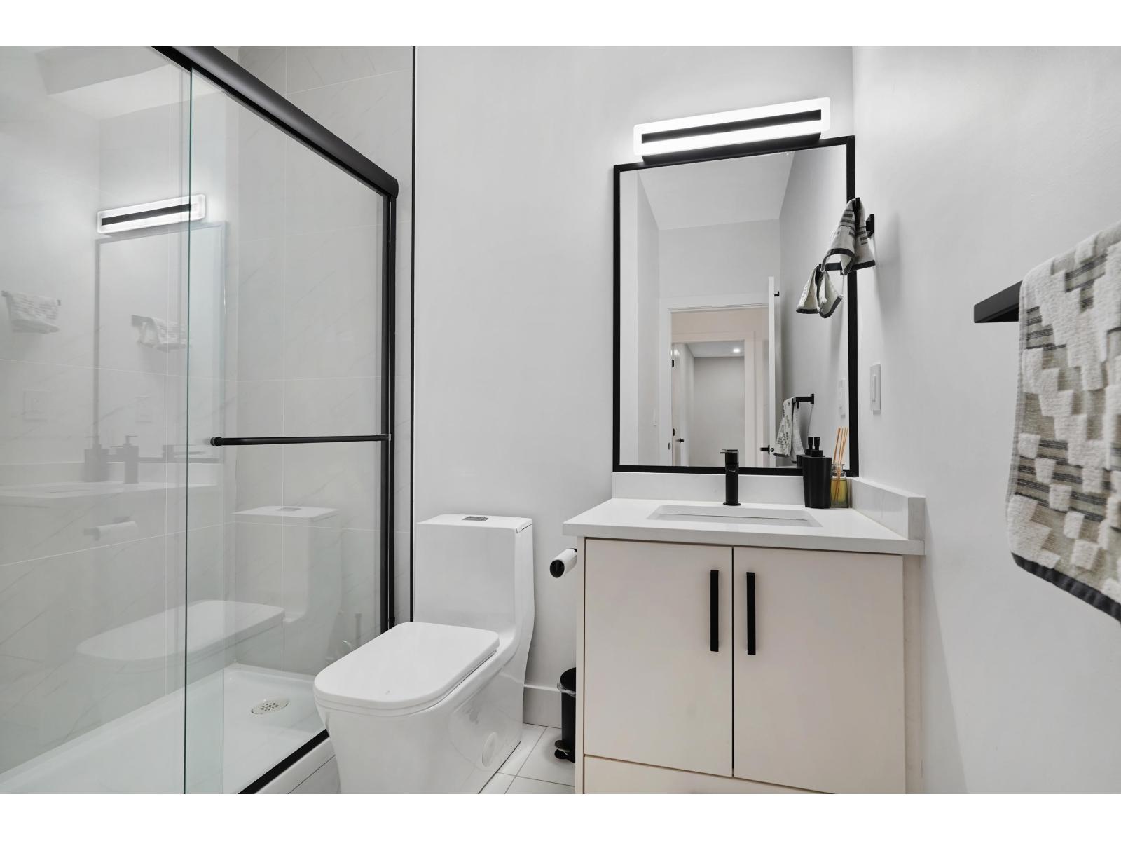 15037 87b Avenue, Surrey, British Columbia  V3S 5G6 - Photo 30 - R3081566