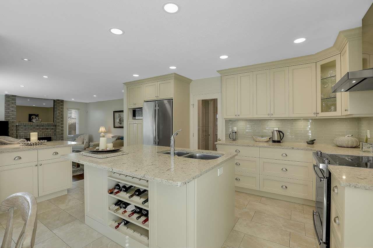 8375 148b Street, Surrey, British Columbia  V3S 7S1 - Photo 6 - R3080951