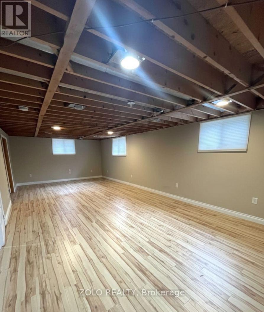 21 Columbia Road, Barrie, Ontario  L4N 8C7 - Photo 17 - S12592692