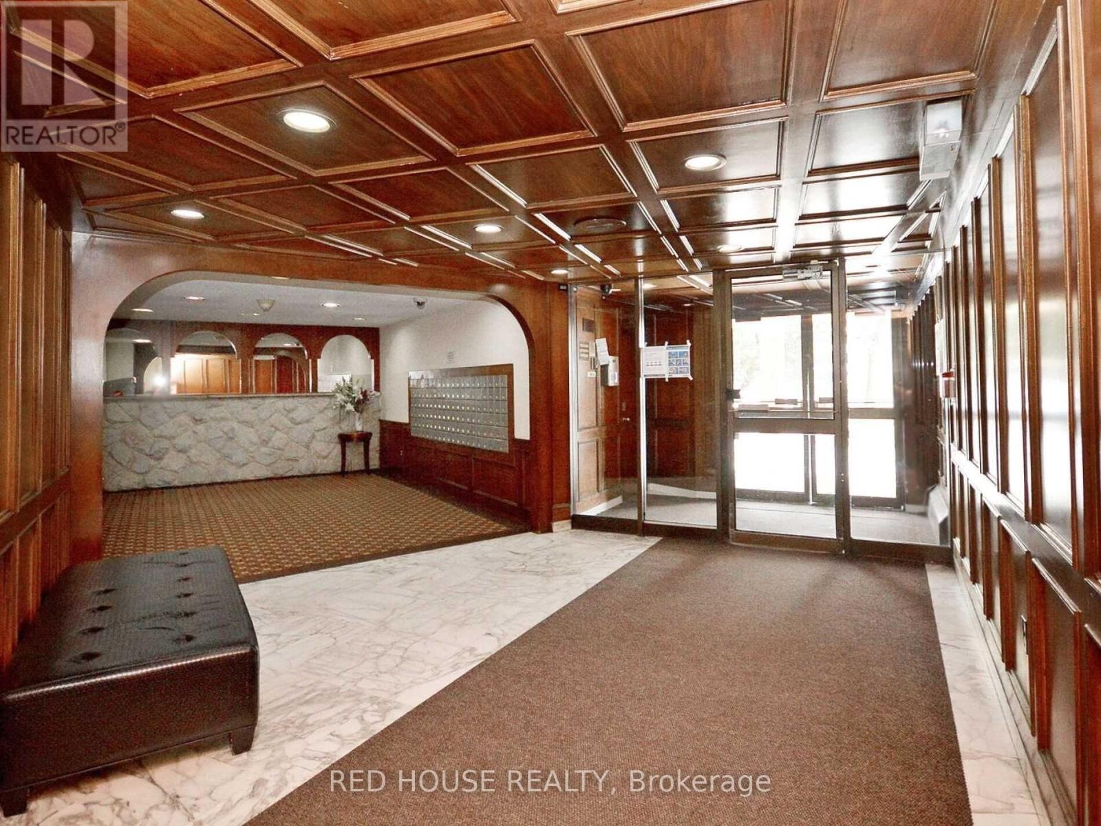 801 - 3555 Derry Road E, Mississauga, Ontario  L4T 1B2 - Photo 9 - W12689030