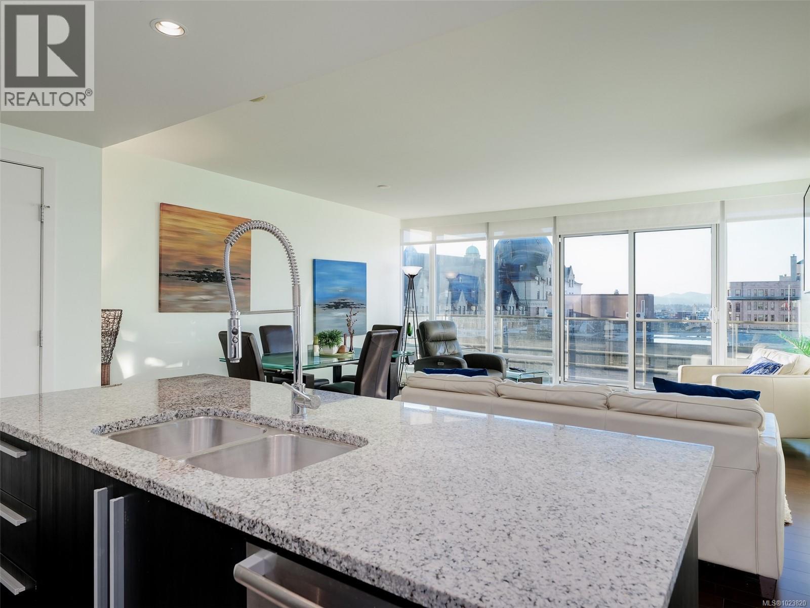 806 707 Courtney St, Victoria, British Columbia  V8W 0A9 - Photo 11 - 1023820