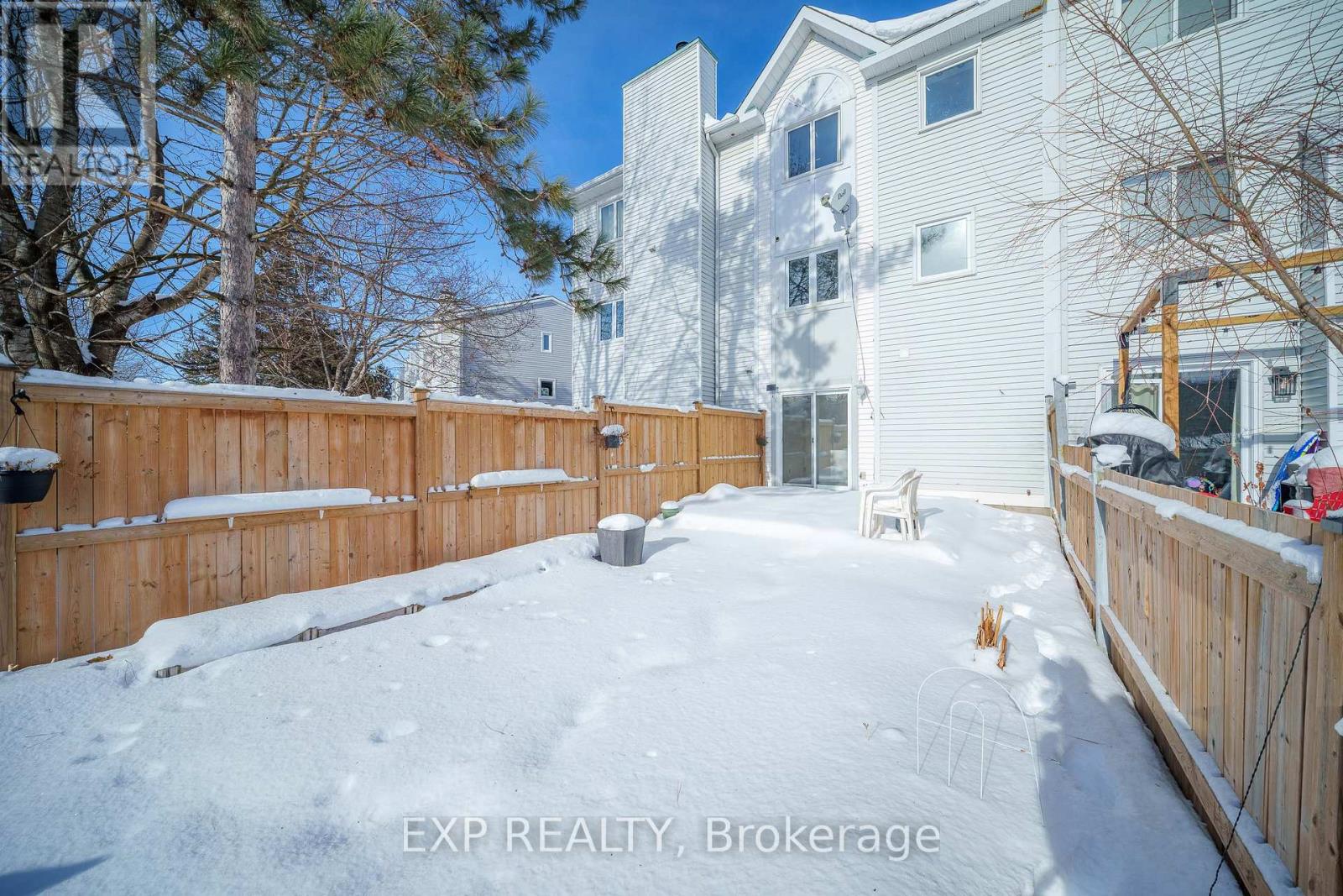 98 Castlegreen Private, Ottawa, Ontario  K1T 3N3 - Photo 23 - X12718016