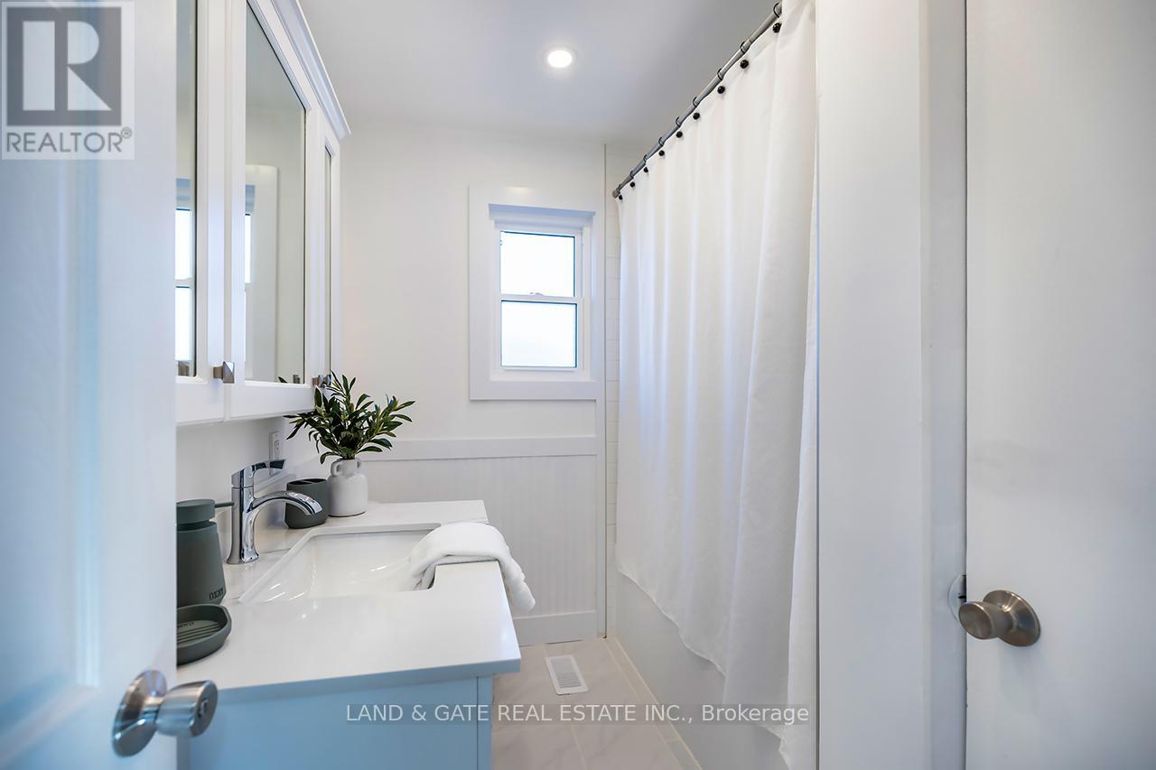 1377 Cedar Street, Oshawa, Ontario  L1J 3S4 - Photo 19 - E12718072