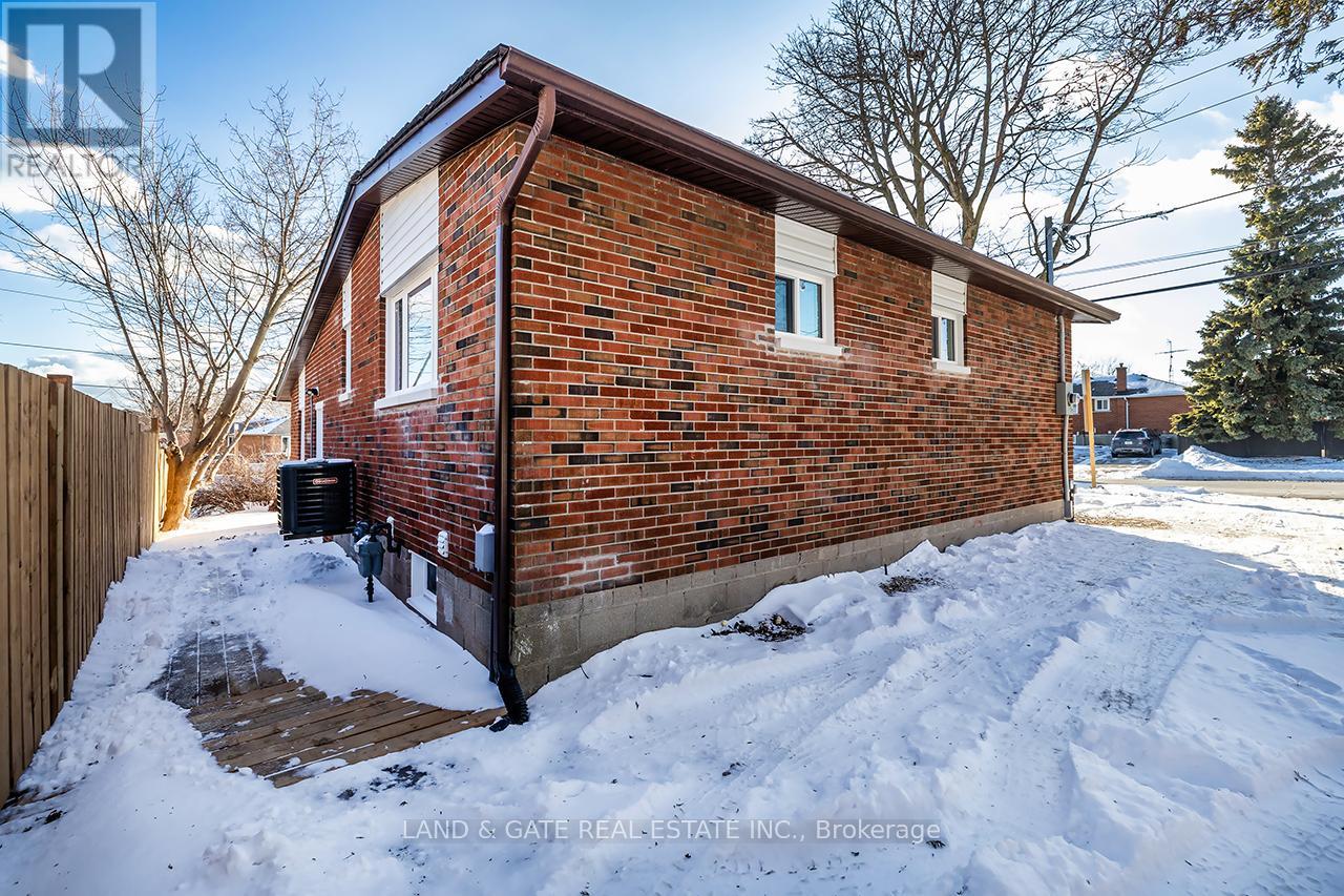 1377 Cedar Street, Oshawa, Ontario  L1J 3S4 - Photo 27 - E12718072