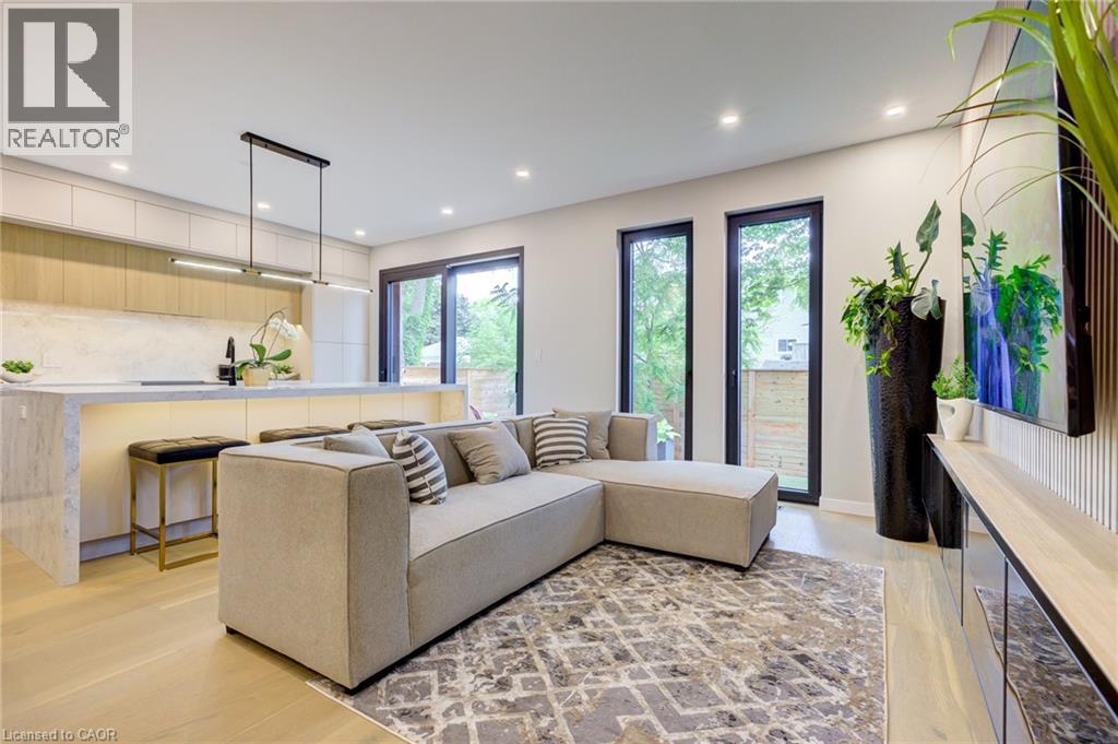 93 Oak Street, Cambridge, Ontario  N1R 4L3 - Photo 9 - 40789851