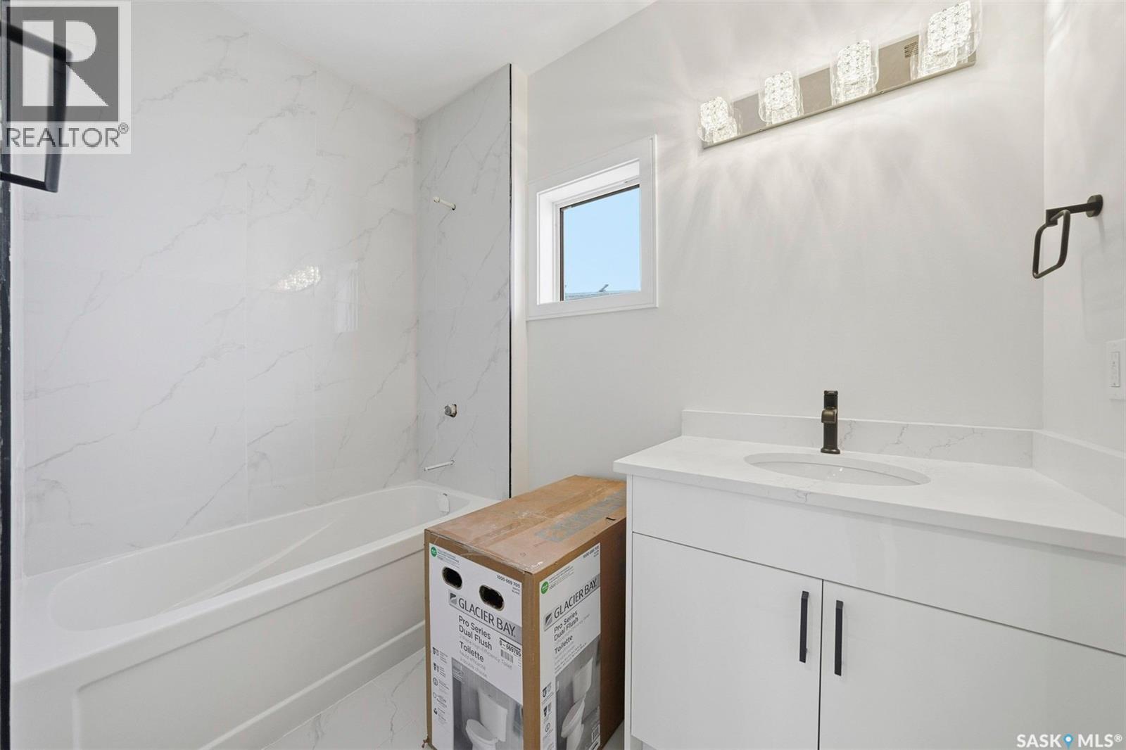 335 Sharma Crescent, Saskatoon, Saskatchewan  S7W 1J1 - Photo 33 - SK021791