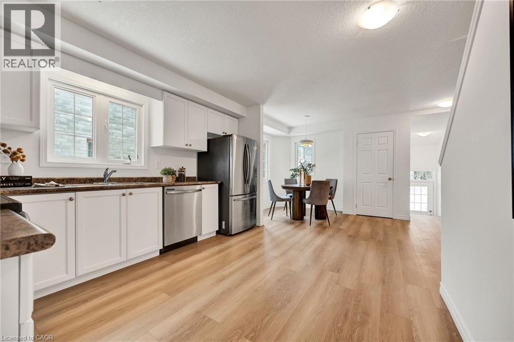 931 Glasgow Street Unit# 12c, Kitchener, Ontario  N2N 0B6 - Photo 3 - 40793933