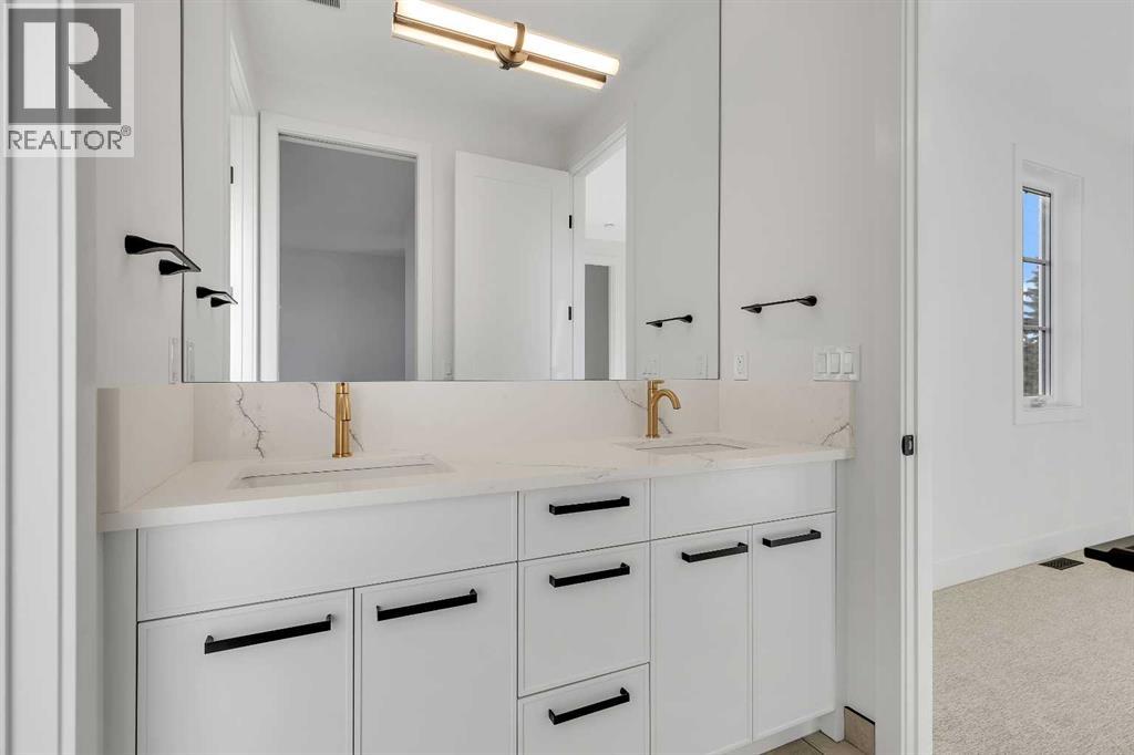 210 Alexandria Green Sw, Calgary, Alberta  T3E 8G8 - Photo 38 - A2278570