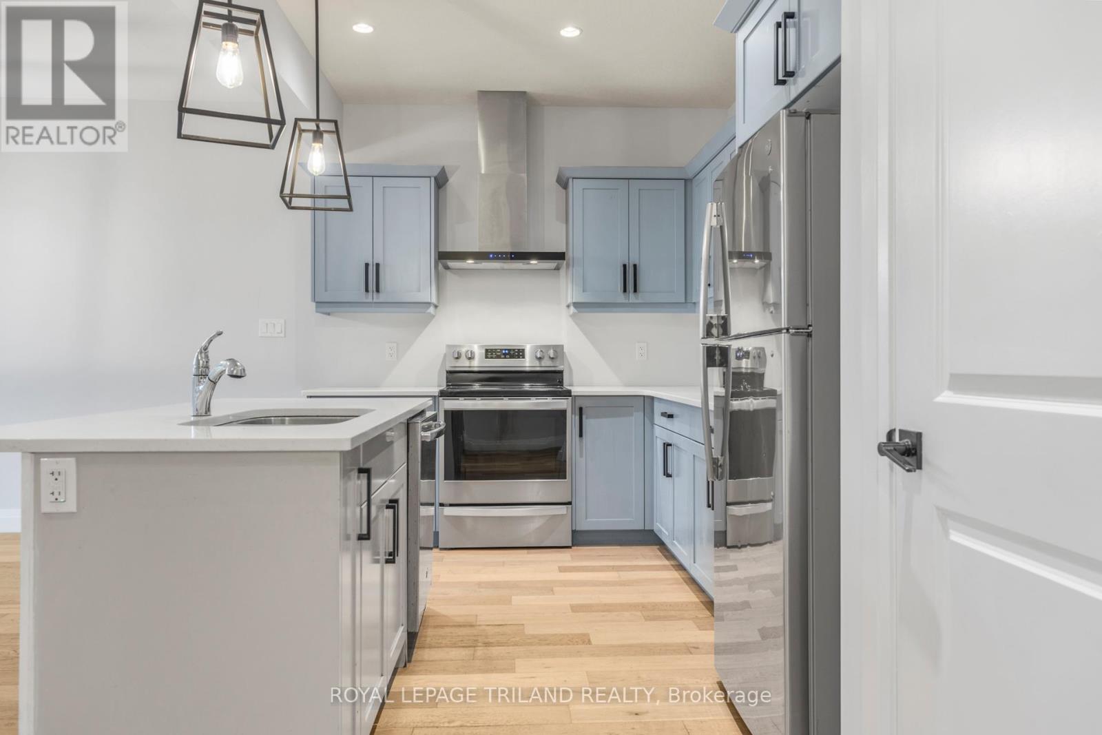 1091 Upperpoint Avenue, London South, Ontario  N6K 0L1 - Photo 12 - X12718076