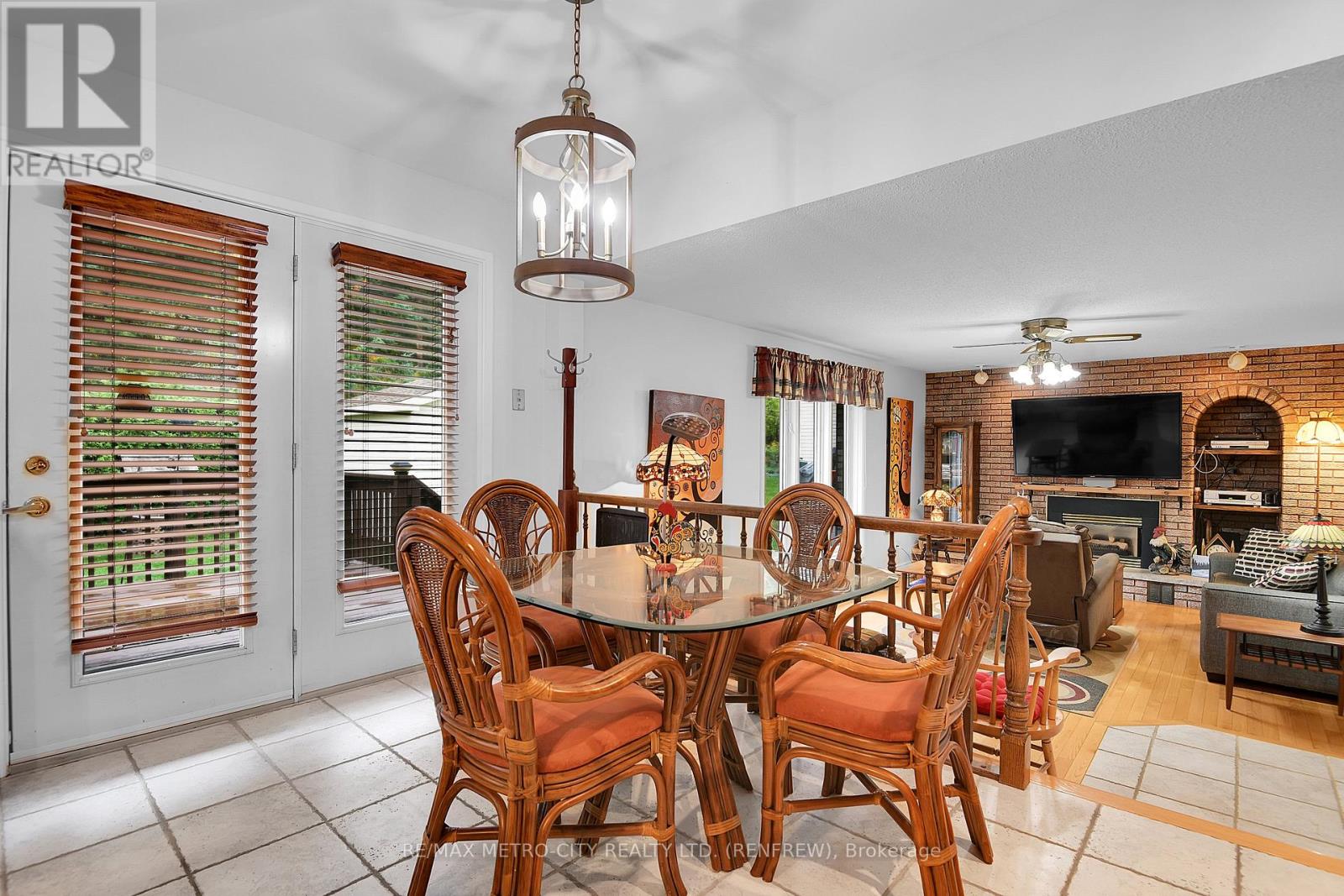 115 Ivy Avenue, Renfrew, Ontario  K7V 4C9 - Photo 11 - X12718136