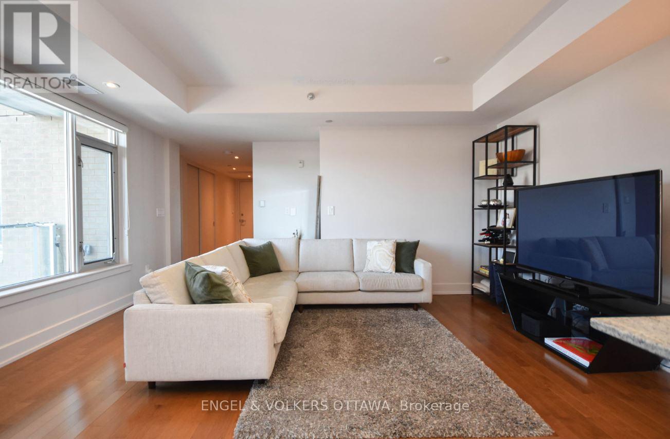 420 - 7 Marquette Avenue, Ottawa, Ontario  K1L 8A7 - Photo 11 - X12718140