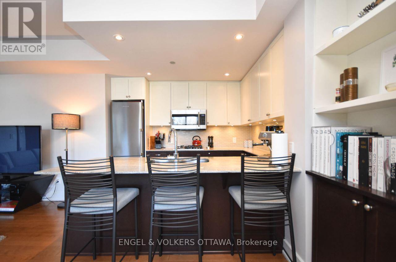 420 - 7 Marquette Avenue, Ottawa, Ontario  K1L 8A7 - Photo 15 - X12718140