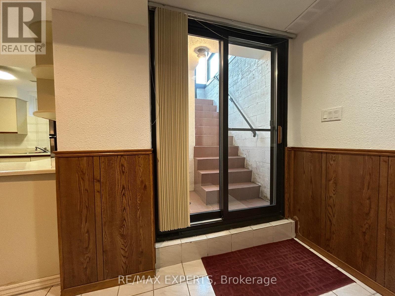 Lower - 206 Helen Street, Vaughan, Ontario  L4L 3S3 - Photo 15 - N12706700